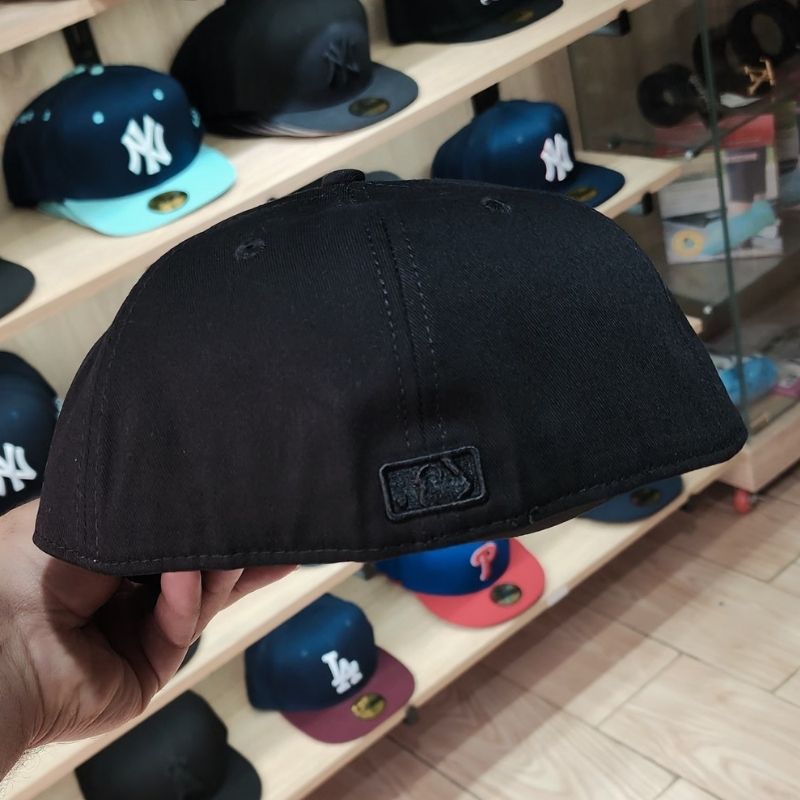 Casquette New York Yankees New Era 59FIFTY - Full Black - الصورة 2