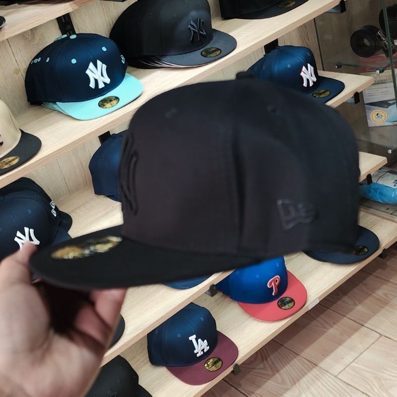 Casquette New York Yankees New Era 59FIFTY - Full Black - الصورة 4