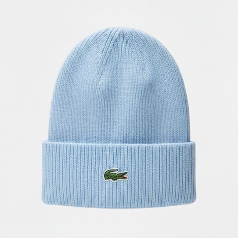 Bonnet Lacoste Beanie - Bleu Ciel & Élégance Iconique
