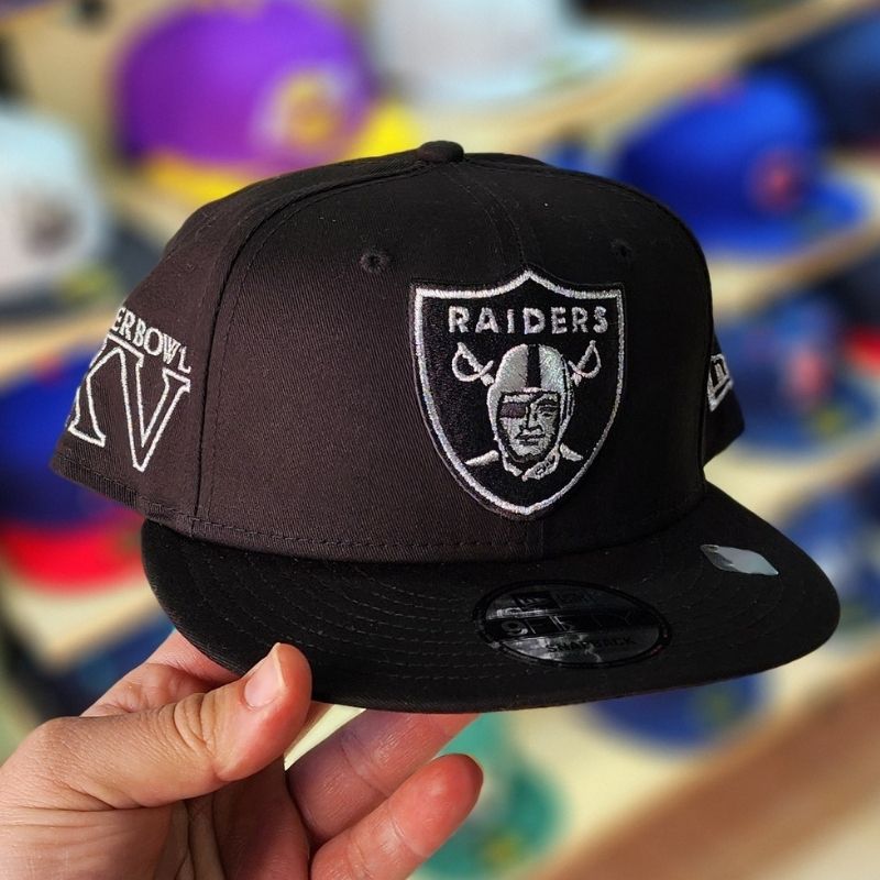 Titre : Casquette Las Vegas Raiders New Era 9FIFTY edition Super Bowl - Noir & Argent - الصورة 5