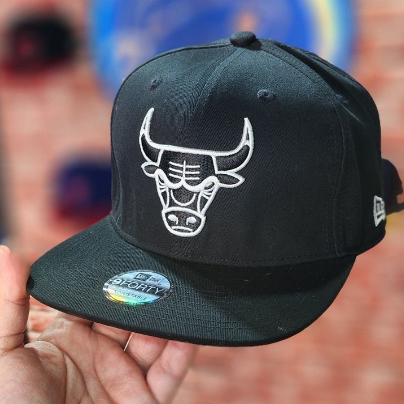 Casquette New Era 9FORTY Chicago Bulls - Black & White – Image 5