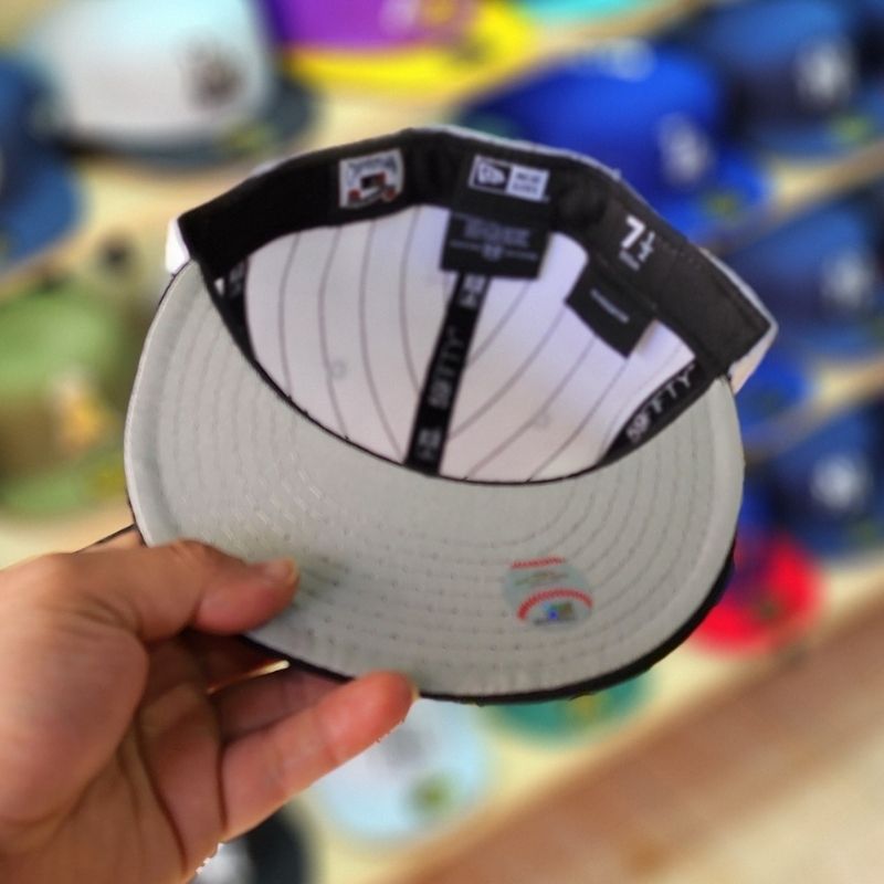 Casquette New York Yankees New Era 59FIFTY - Rayée Blanc & Noir - الصورة 4