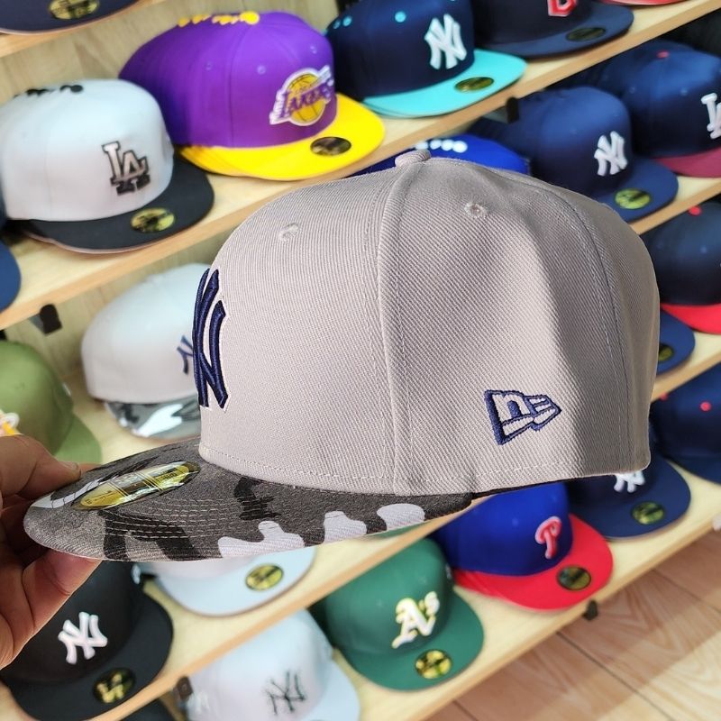 Casquette New York Yankees New Era 59FIFTY - Gris & Visière Camo - الصورة 3