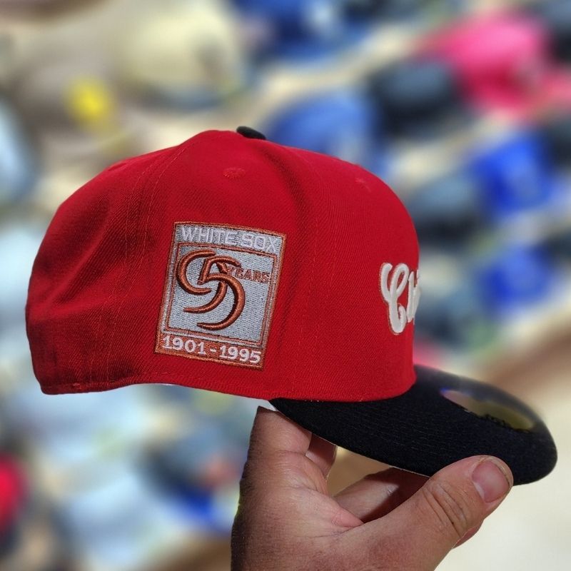 Casquette 59FIFTY Chicago Bulls Rouge & Noir logo ecrits – Image 3