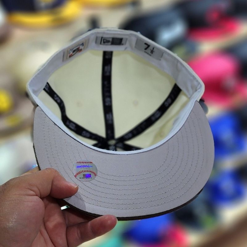 Casquette San Diego Padres New Era 59FIFTY Crème et Marron Fitted – Image 4
