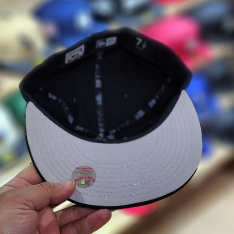 Casquette LA Dodgers New Era 59FIFTY Noire & white outline Fitted – Image 3