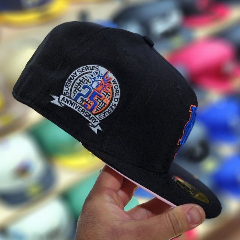 Casquette NY Mets New Era 59FIFTY Noire et Bleue Fitted – Image 3