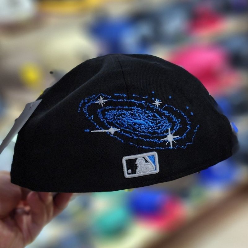 Casquette Chicago White Sox New Era 59FIFTY Noire Space Edition Fitted - الصورة 2