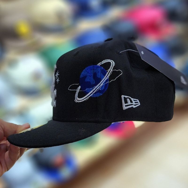 Casquette Chicago White Sox New Era 59FIFTY Noire Space Edition Fitted - الصورة 4