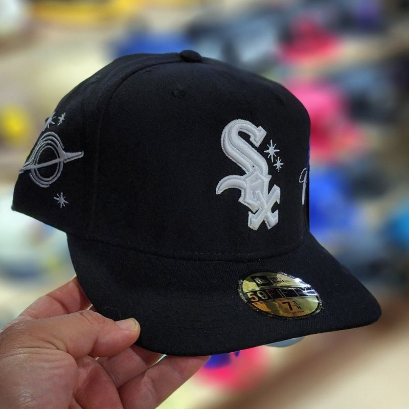 Casquette Chicago White Sox New Era 59FIFTY Noire Space Edition Fitted - الصورة 5