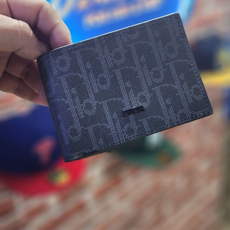 Portefeuille Dior - L'élégance du motif iconique Oblique - الصورة 3