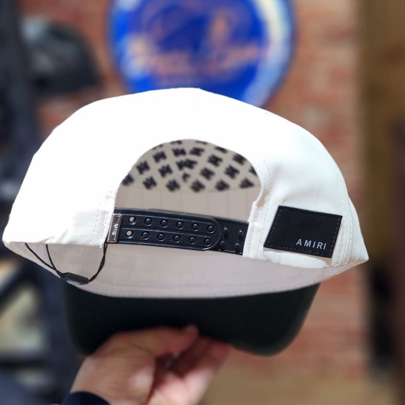 Casquette AMIRI Blanche et Noire Luxe Édition – Image 2