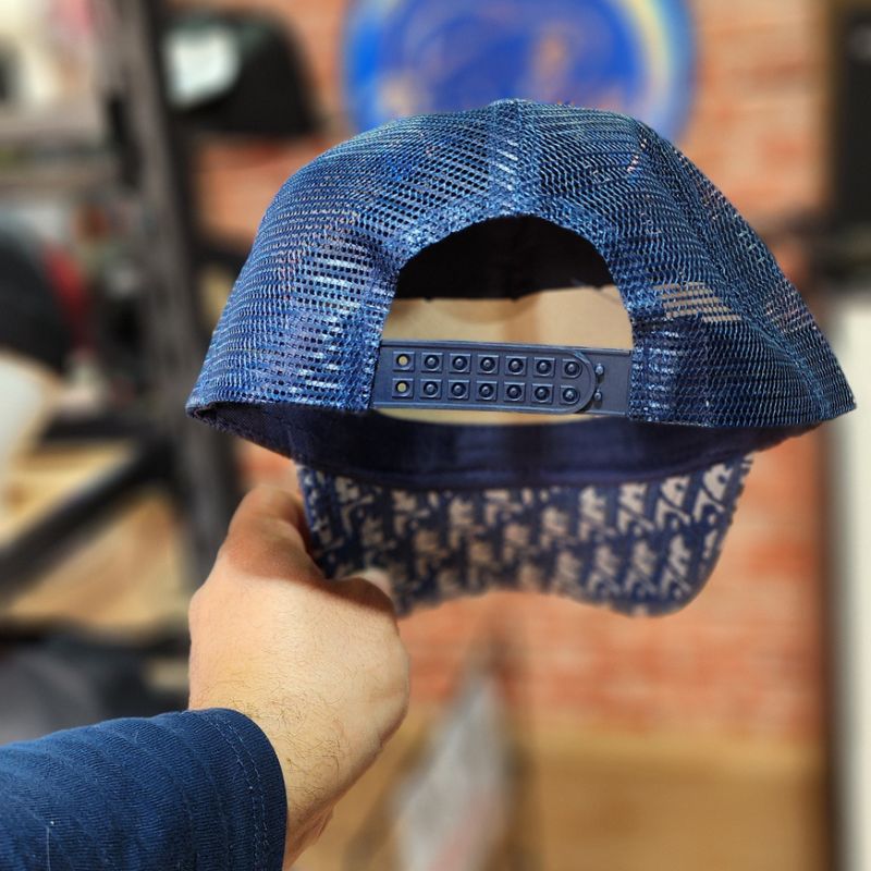 Casquette Dior Bleu Marine et Monogramme Trucker (Filet) – Image 2