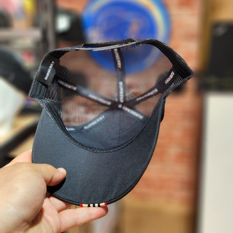 Casquette Burberry Noir à Rayures Trucker (Filet) – Image 3