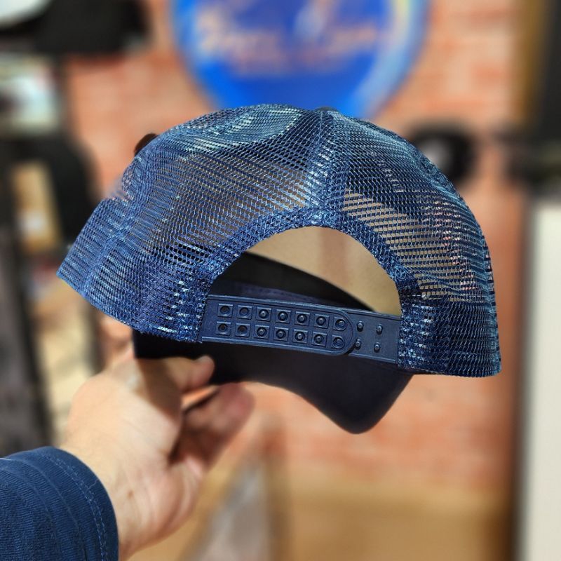Casquette Burberry Bleu Marine à Rayures Trucker (Filet) – Image 2