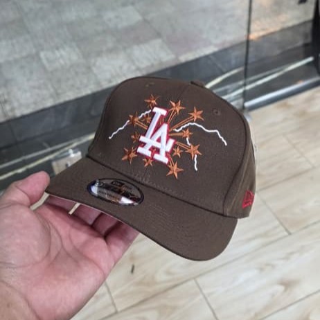 Casquette LA Los Angeles dodgers marron Logo blanc avec étoile edition 50 years Snapback MLB new 26 – Image 5