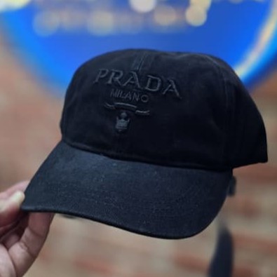 Casquette Prada Milano Noir avec broderie ton sur ton Style jeans new 26 super good – Image 5